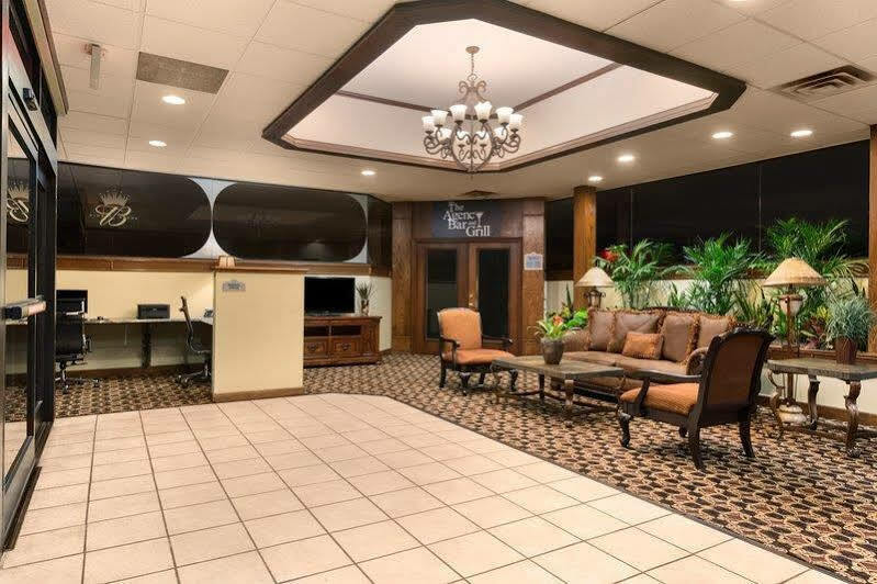 Hotel Broadway & 3*